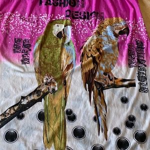 Summer top w/Parrot top 1/2 pink & 1/2 White